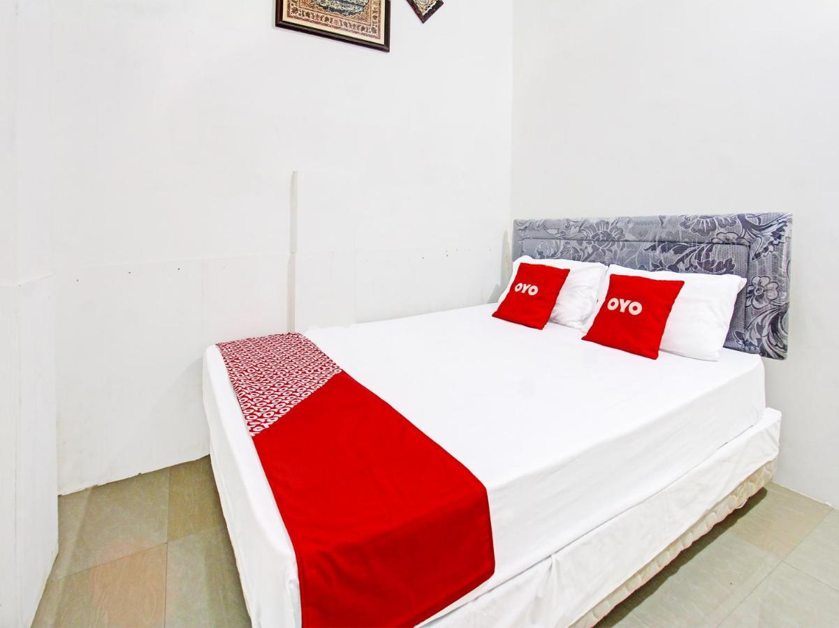 Oyo 3741 Mutiara Syariah 1 Hotel Mataram Exterior foto